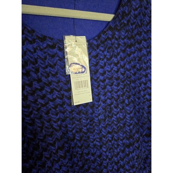 Dana Buchman Women's NWT Blue and Black Sweater Size Small - Picture 4 of 7